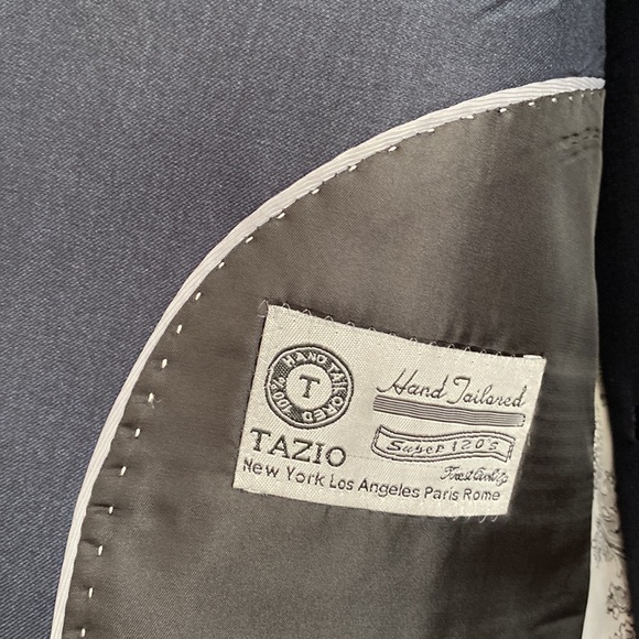 Tazio vest and jacket 40R slim fit - Picture 4 of 8